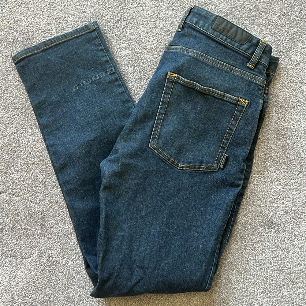 Mountain Hardwear Men’s stretch Jeans 32